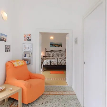 Margherita's House Apartment Procida